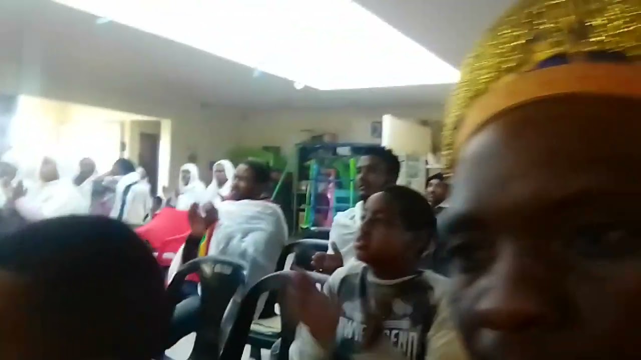 Mezmur Zemare Lijochachin .Parakletos Beal .Menfes Qedus