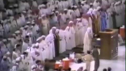 سورة الممتحنة كاملة بصوت الشيخ علي جابر تراويح الحرم المكي 1401