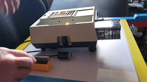Slide Projector - Hanimex Rondette 1200A