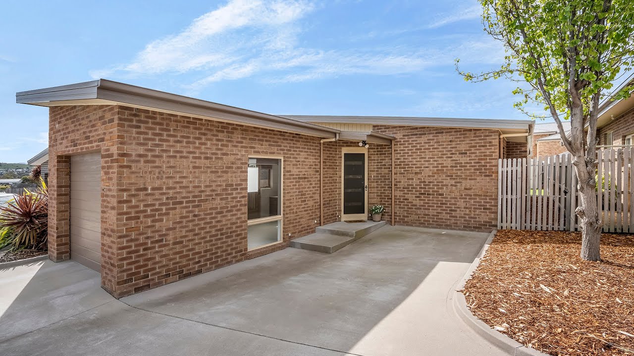 2/15 Horsham Road, Oakdowns Michael Pyc Ray White Hobart YouTube