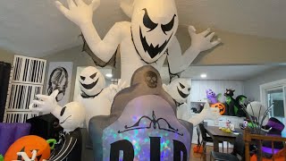 Re-Upload Halloween Blow Up Display in March! #inflatables 🎃🌸🌷🎃