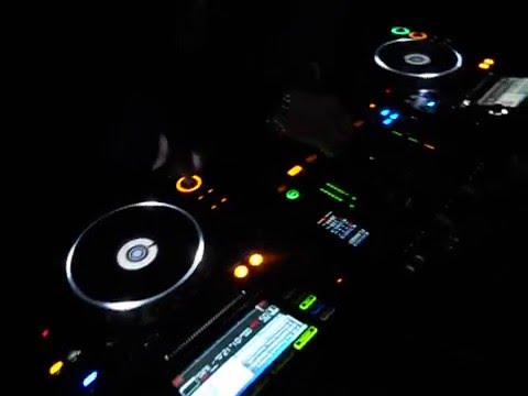 16 - 1 - 2016 - BPM MUSIC BAR KLADNO /// DJ CONTEST /// DJ ZiKi