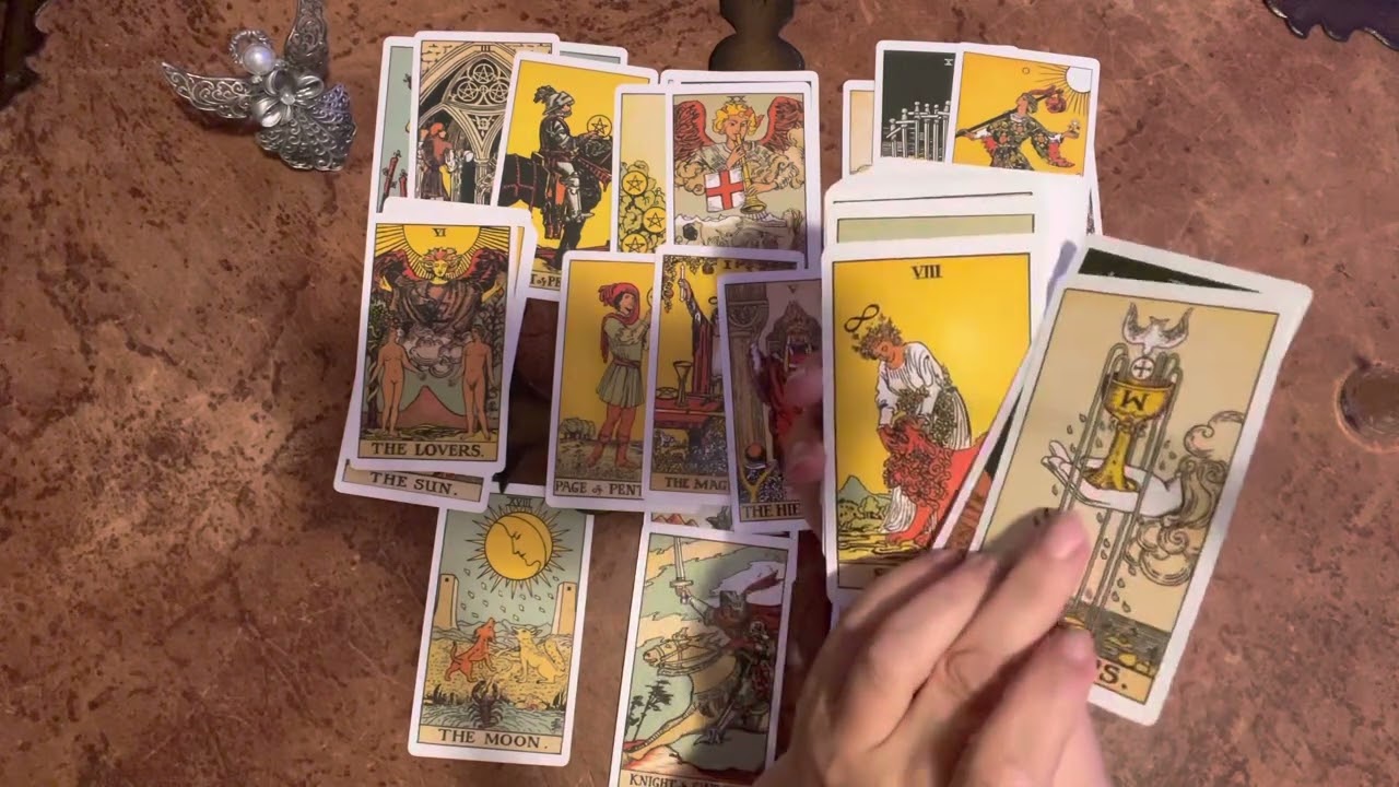 Pisces ♓️ You seem to be unforgettable to someone here ❤️