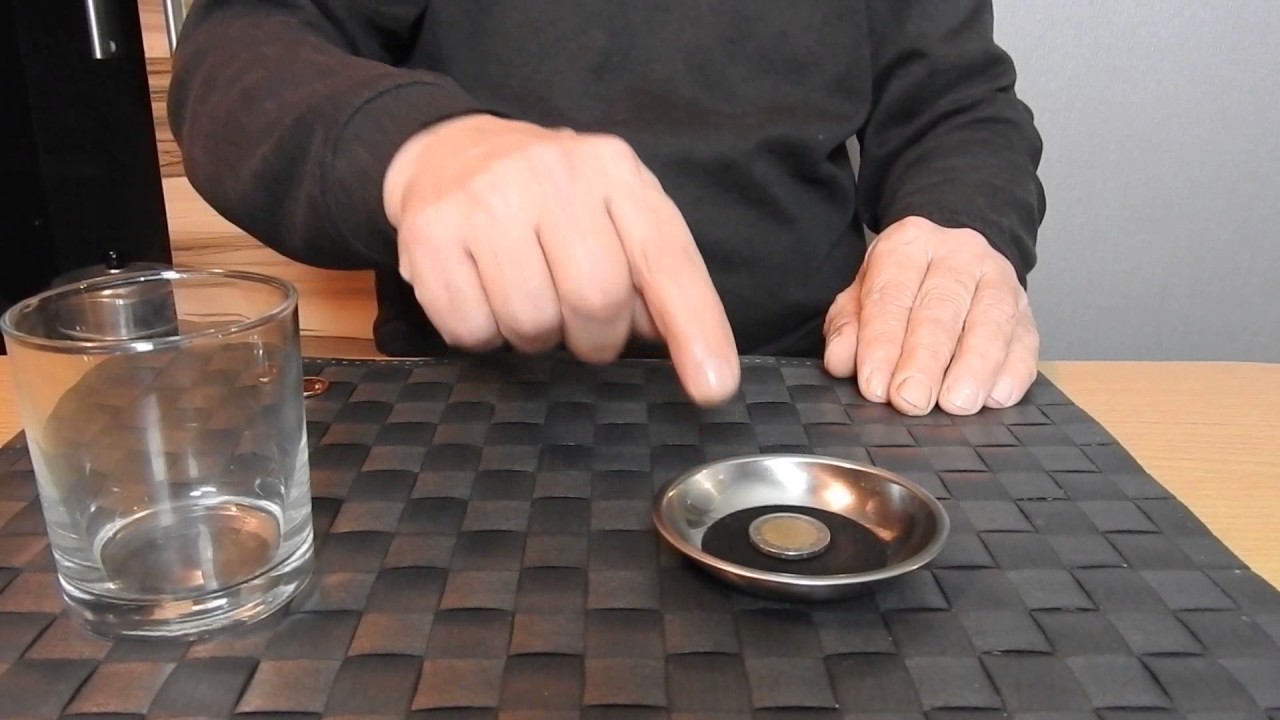 Münze-durch-Glas Zaubertrick – Visueller Klassiker Mit Münze & Glas, Einfach Ausführbar, Magischer Effekt