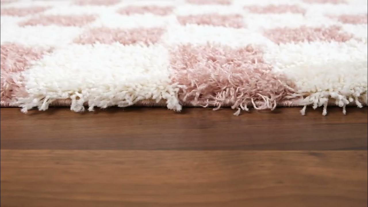 How to easily bind carpet flooring to create a large area rug with instabind  / rug hack / DIY 