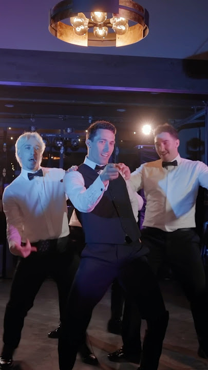 Do you think she wants me? 👀