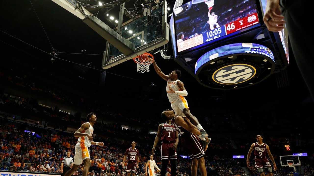 Admiral Schofield Murders a Mississippi 