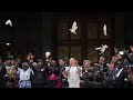 В Камеруне многотысячный прием Папы Льва XIV, призывающего к миру