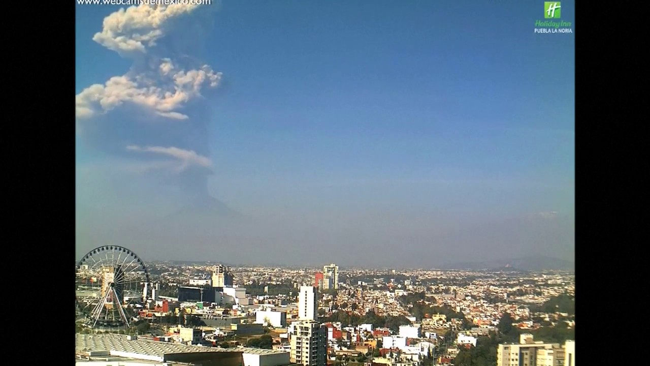 Mexico's Popocatepetl volcano erupts, blankets city in ash