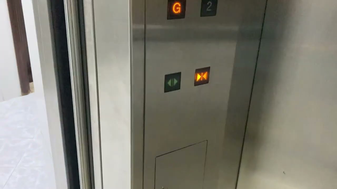 2x Mitsubishi GPS-III Elevators - Murror Road , Abu Dhabi , UAE