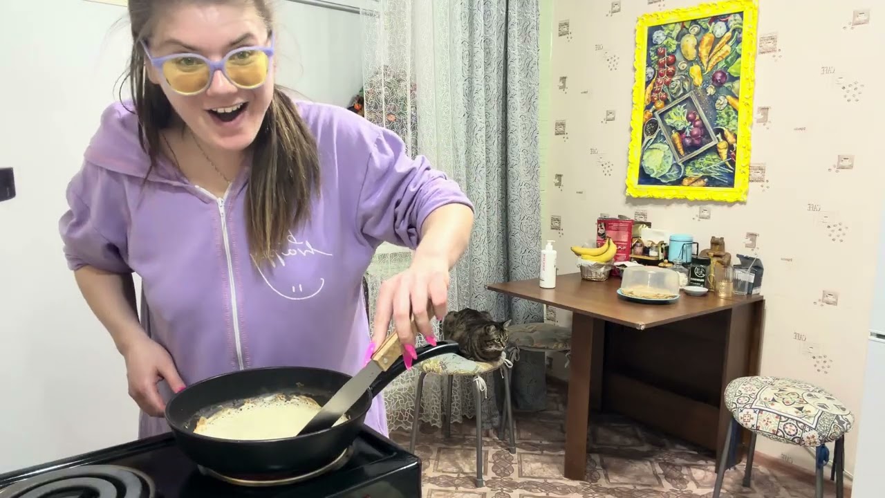 ЖАРЮ БЛИНЫ И БАЗАРЮ ЗА ЖИЗУ