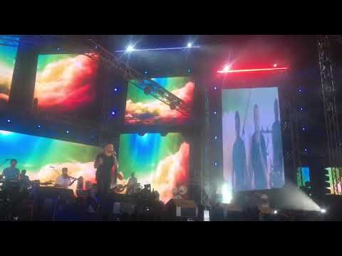 13 معاك بجد
