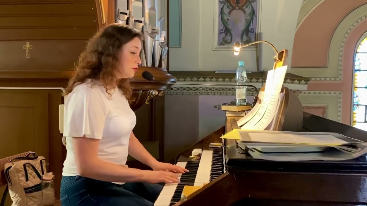 Natalia Kawecka- ślubna oprawa muzyczna- Wśród tylu dróg