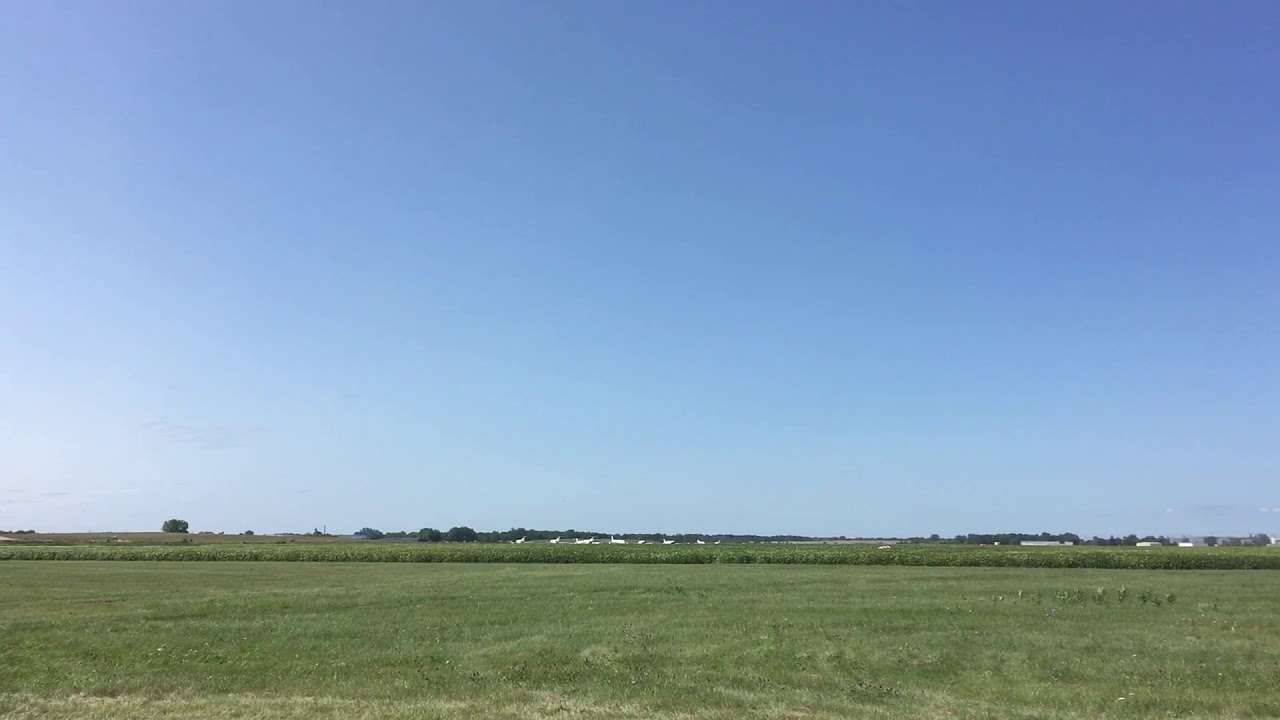 Airspace around Willow Run Airport YIP - Thunder over Michigan day 1