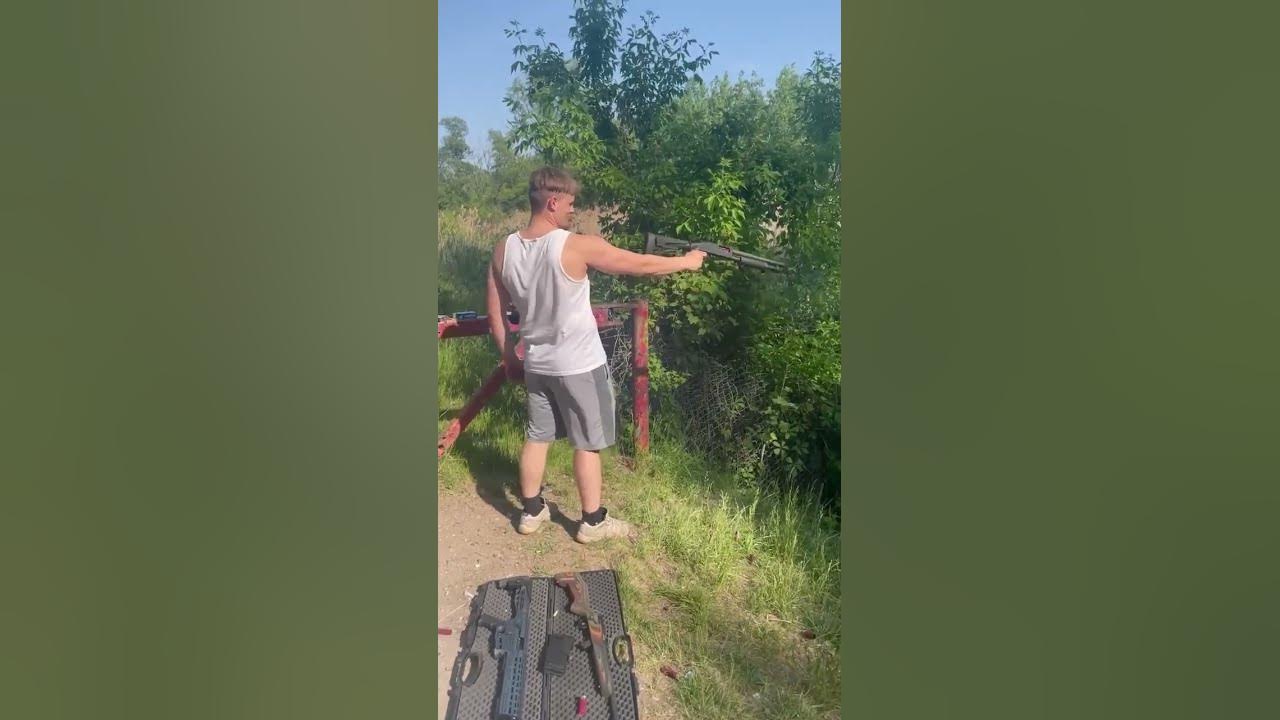 This Sevierville Story Is Wild: Bear Vs. Shotgun Wielding Senior! (Twra) - rtjvxal