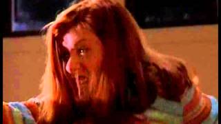 Alyson Hannigan (Willow), leg grab on Buffy
