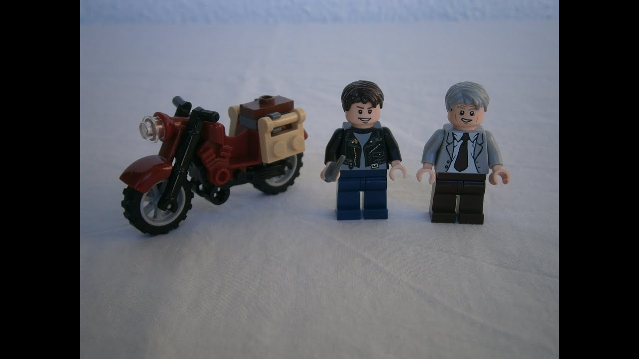 LEGO INDIANA JONES DR JONES MINIFIGURE