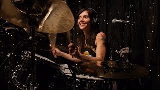 Helms Alee - Fetus Carcass (Live on KEXP) chords