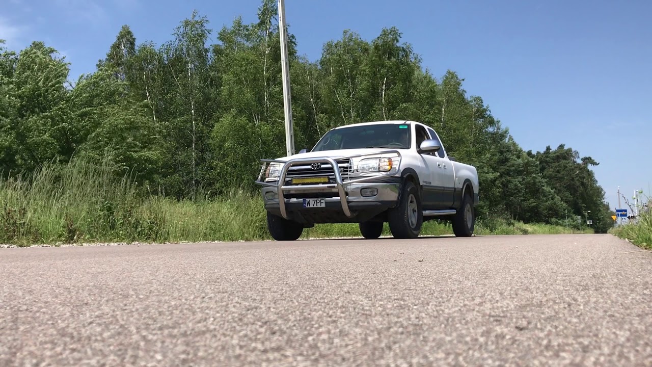 Toyota Tundra 4.7 V8 0-100 Km/h 0-60 Mp/h - YouTube