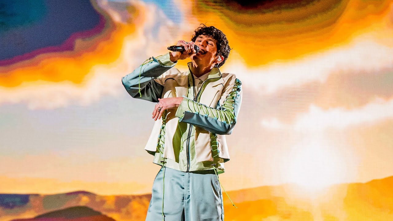 Watch Lenn — Air balloon | Eurosong 2025 finale on YouTube Watch Lenn — Air balloon | Eurosong 2025 finale on YouTube