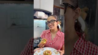 Aaj bachche ke liye unka favourite ￼Bun pizza banaya #minivlog #bunpizza #harjeetcooks #shorts