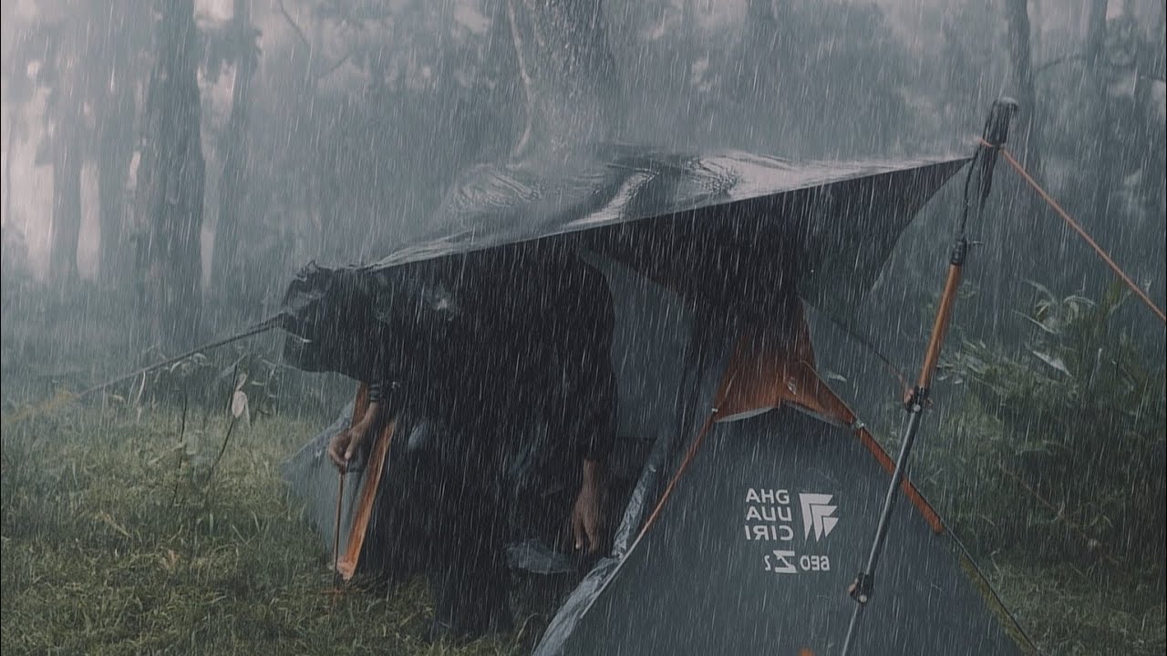 Camping in Heavy Rain and Storms! Camping in the Rain Overnight in Bad Weather[Rain sound.ASMR]