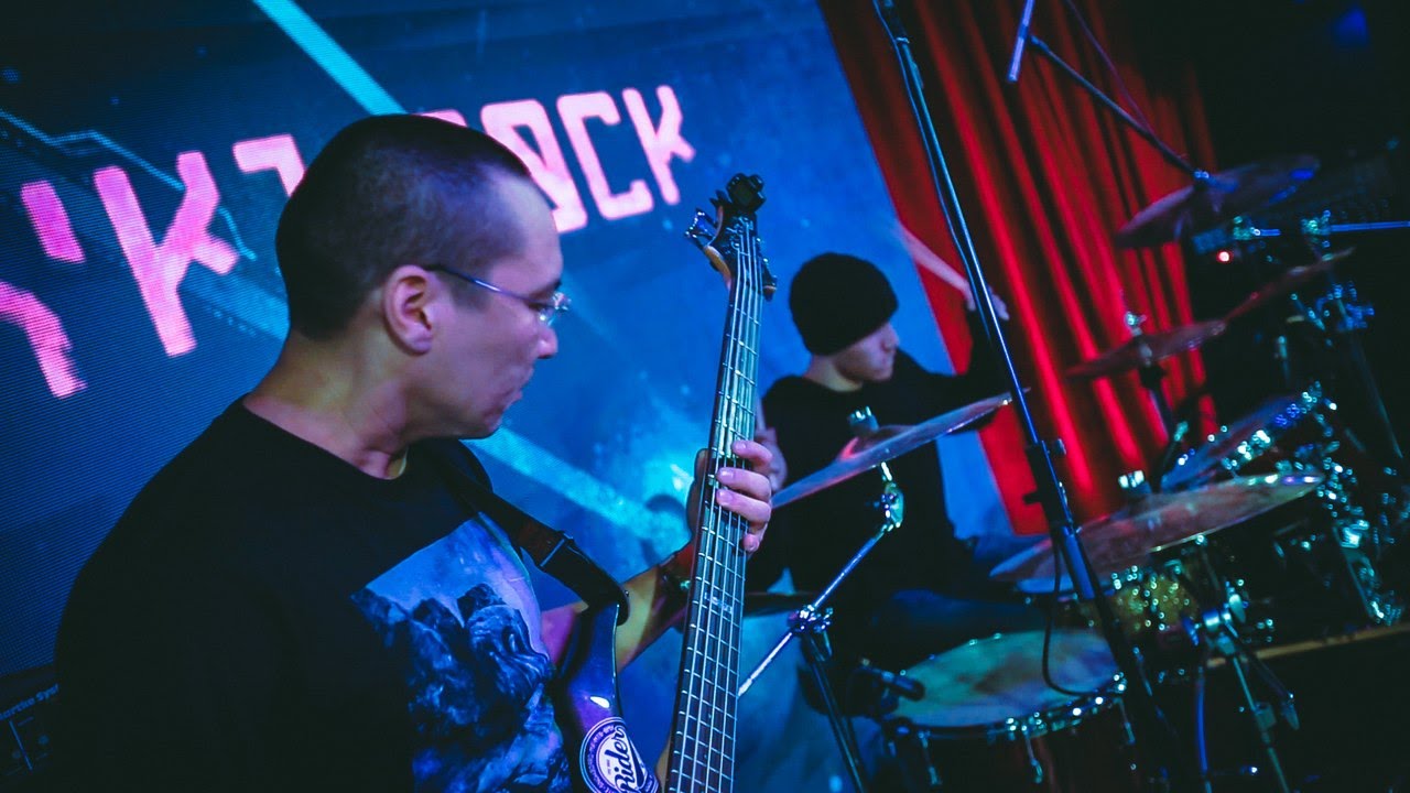 Видео отражались. Якутская рок группа. Depth 2015.