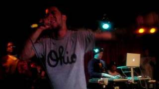 Download Lagu Kid Cudi Performs 'Maui Wowie' Live MP3 Download Lagu Kid Cudi Performs 'Maui Wowie' Live MP3