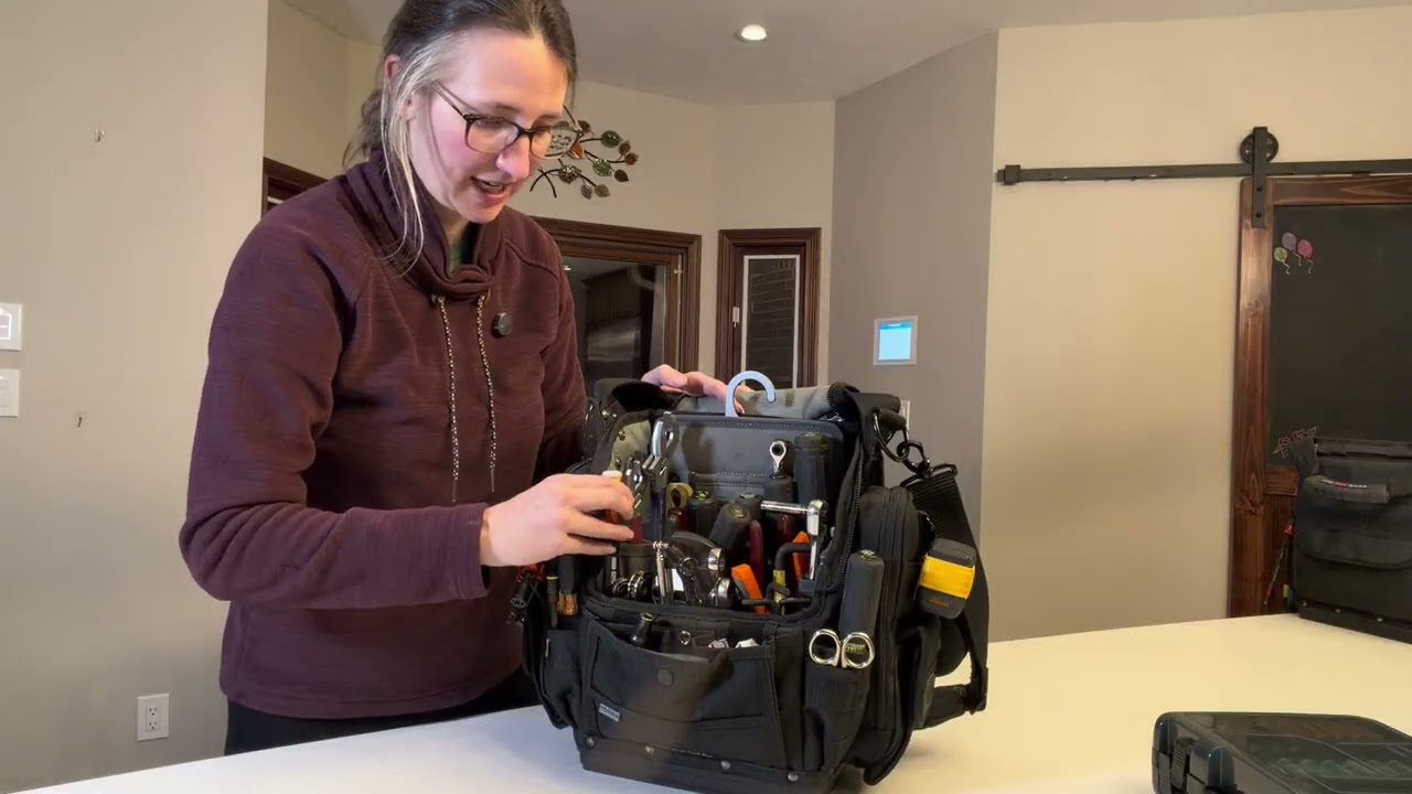 Veto TP-XXL справляется со всем, что нужно квалифицированному мастеру, а также оснащен держателем...