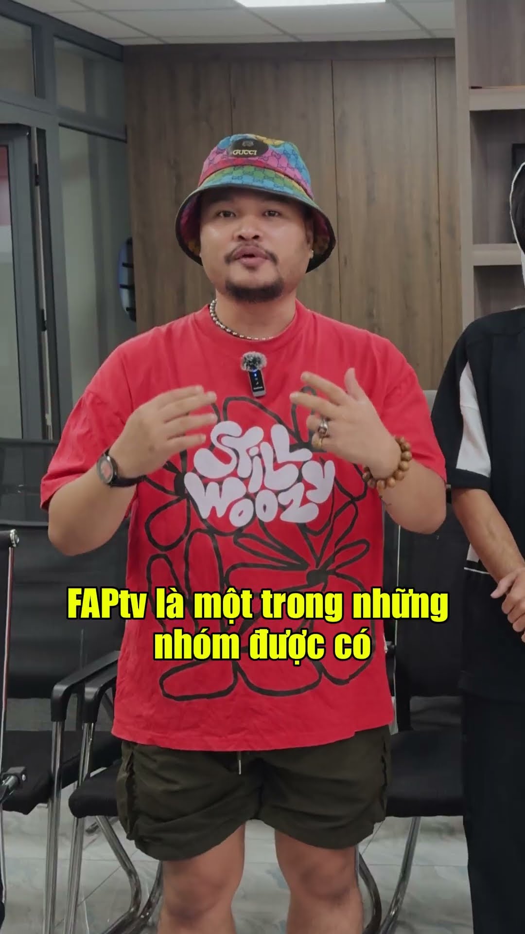 Do you know what the hot news is, beautiful people :D #faptv #shopee