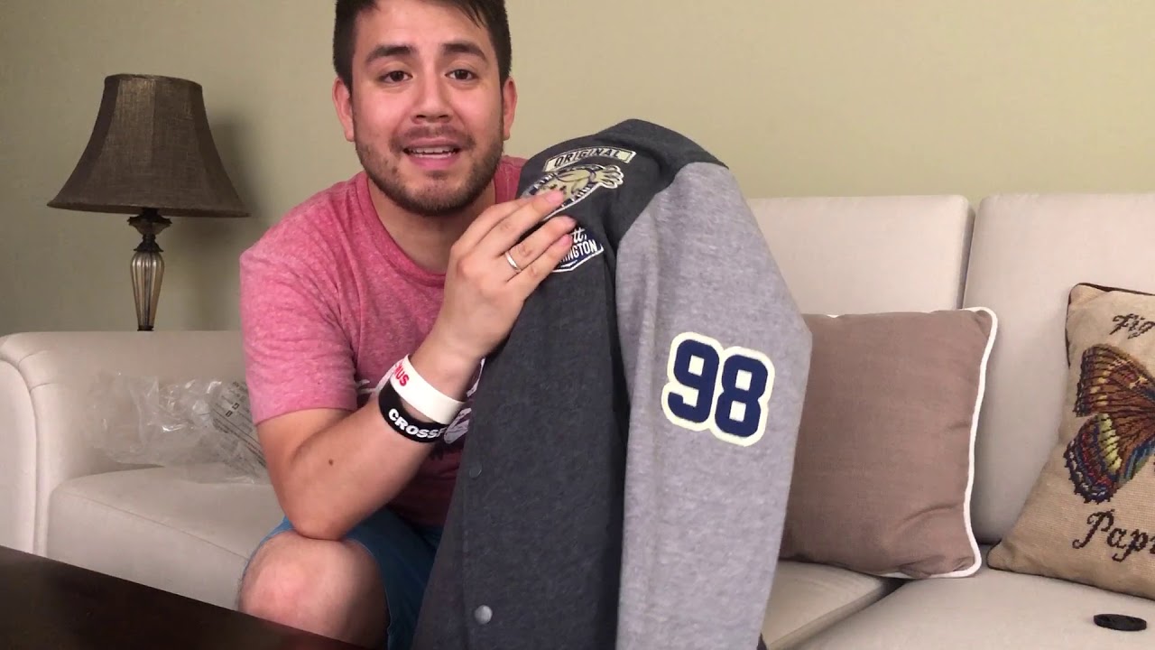 REVIEW : LETTERMAN JACKET Funko HQ 