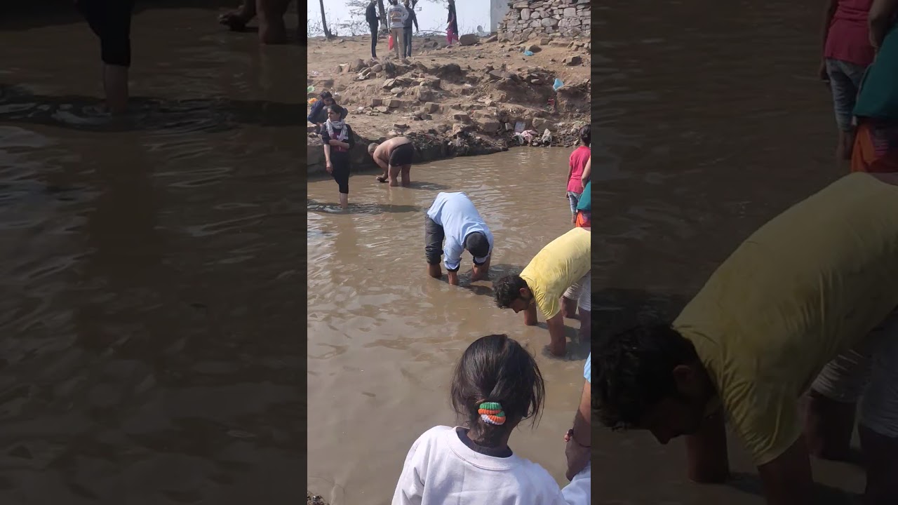 Ronak in johad at kholi