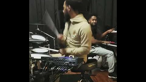 Zaytoven in the Studio Cooking up a Beat!