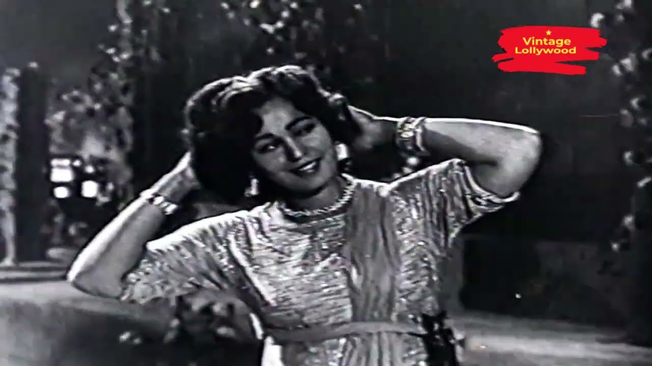 CHALAK RAHI HAIN MASTIYAN - ZUBAIADA KHANUM & AHAMD RUSHDI - FILM RAAZ