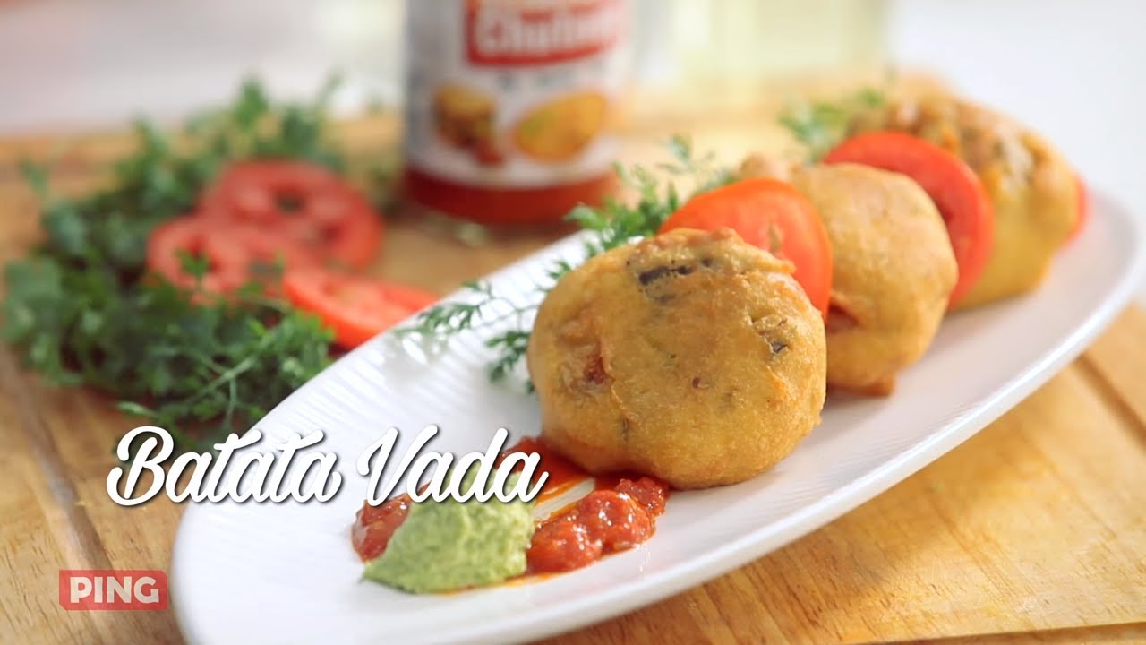 Batata Vada बटाटा वडा - Recipe | Mumbai Vada Pav Recipe | Maharashtrian Vada - Street Food by Roopa | India Food Network