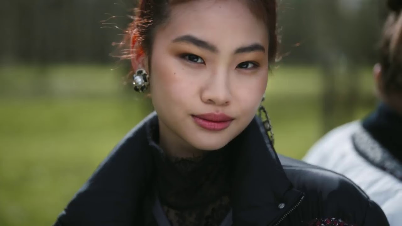 Photo feat. HoYeon Jung - Chanel Beauty - Spring/Summer 2018 Ready