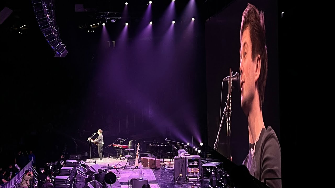DOG MOMS NIGHT OUT! John Mayer x Alec Benjamin Concert YouTube