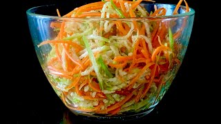 Салат из моркови и зелёной редьки