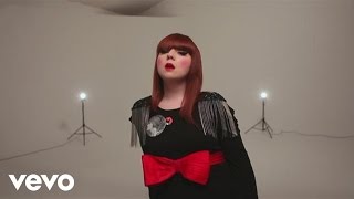 Video thumbnail of "LUCE - L'été noir (Clip officiel)"