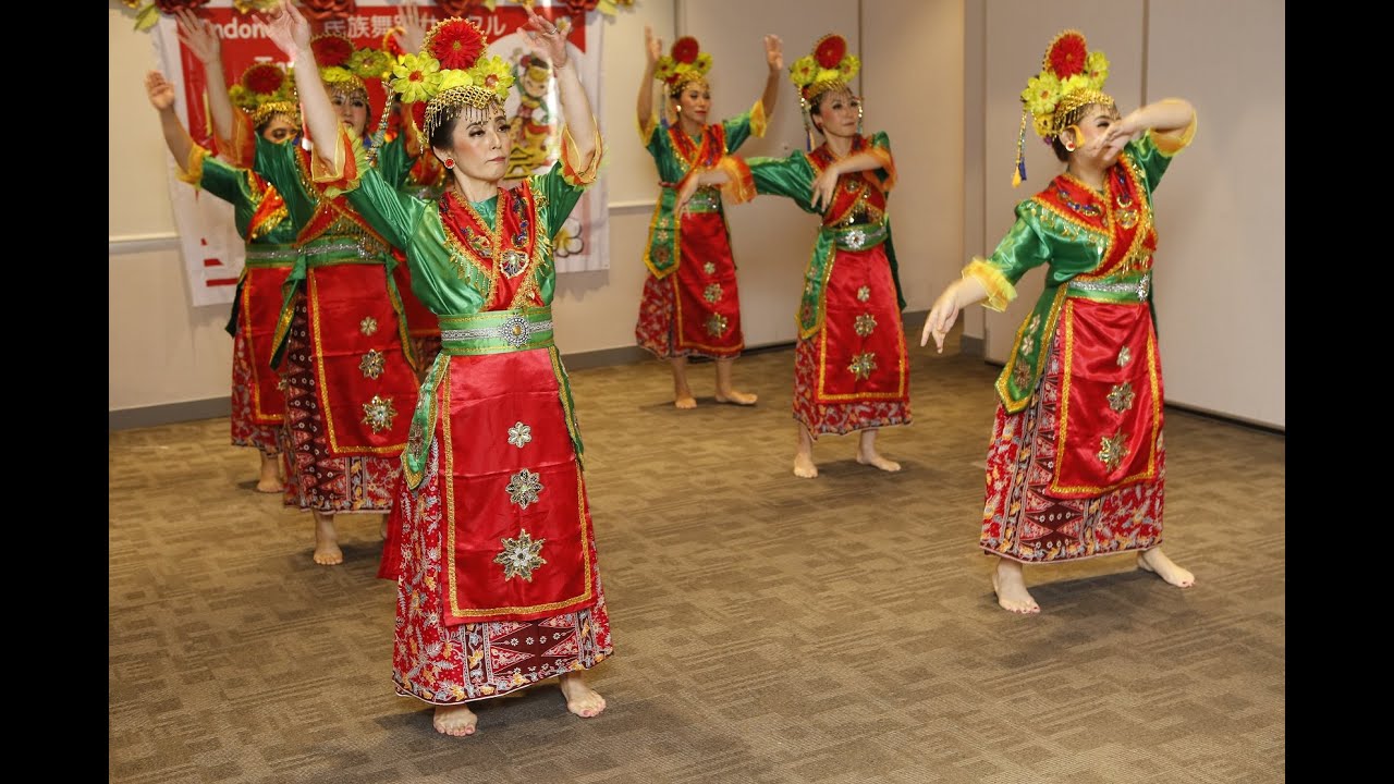 内輪だけでのインドネシア民族舞踊発表会は Sehari Hari ジャカルタ生活日記 暮らしの情報 内輪だけでのインドネシア民族舞踊発表会は Sehari Hari ジャカルタ生活日記 暮らしの情報