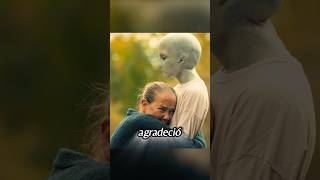 Download Lagu El extraterrestre quedó atrapado en la casa de un anciano abuelo.#futurelink MP3