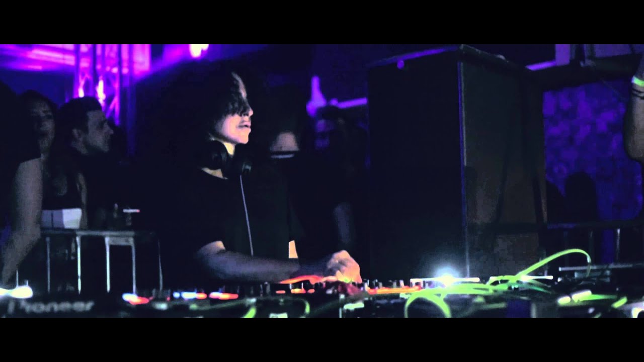 Nicole Moudaber - In The Mood Athens with Paul Ritch