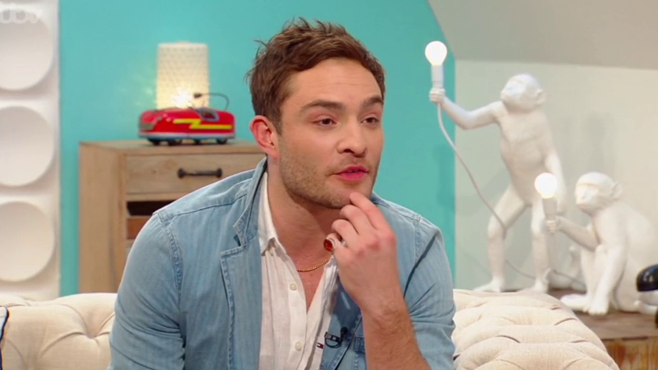Ed Westwick on ITV Weekend 05/27/17 - YouTube
