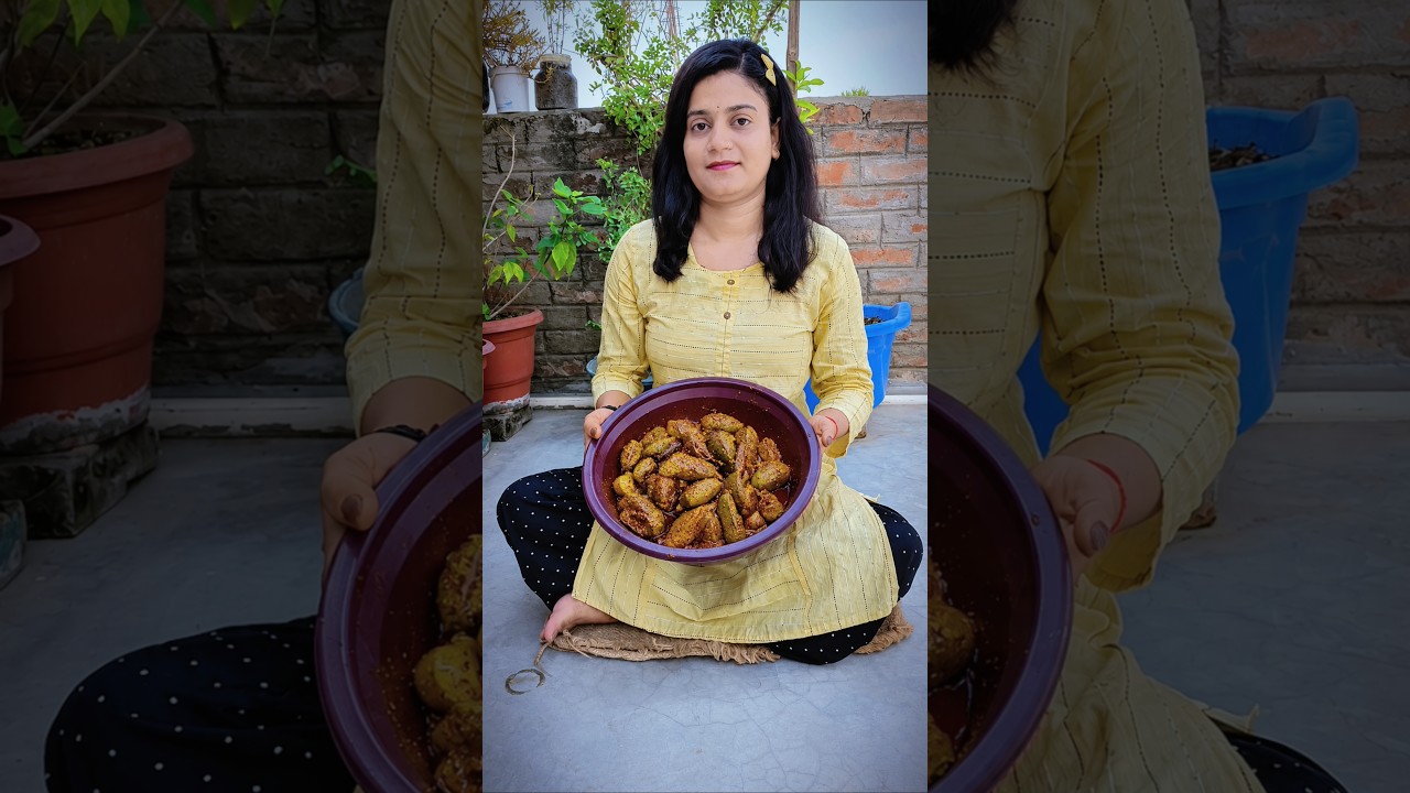 Mango Pickle 😋#shorts #youtubeshorts #mangopickle #achar