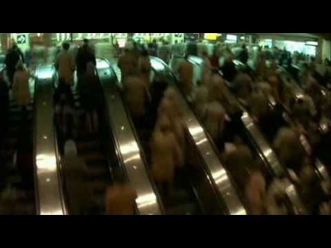 Koyaanisqatsi - circulação da desgraça