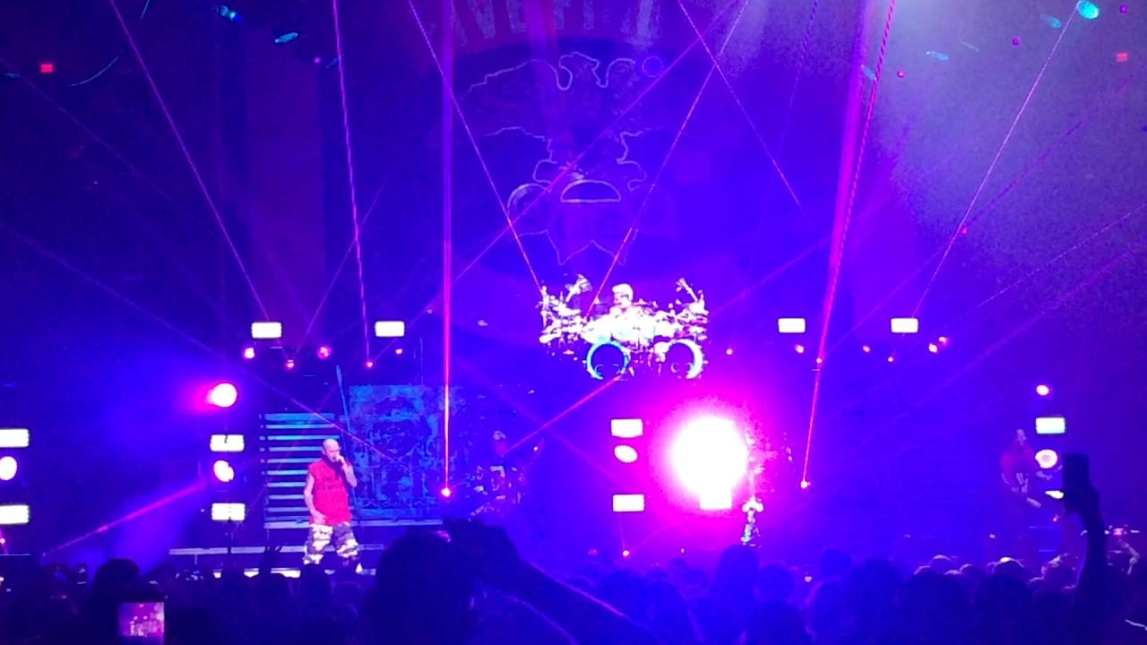 Five Finger Death Punch / Coming Down / Chesapeake Energy Arena / Oct 21, 2016