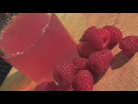 how-to-make-raspberry-infused-vodka