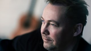 Kaare Plays Carl Nielsen "Jeg ved en Lærkerede" chords