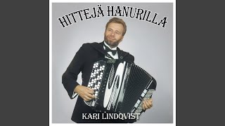 Video thumbnail of "Kari Lindqvist - Anna mulle tähtitaivas"