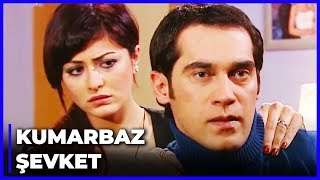 Şevket Kumardan Vazgeçmiyor - Yaprak Dökümü 64. Bölüm
